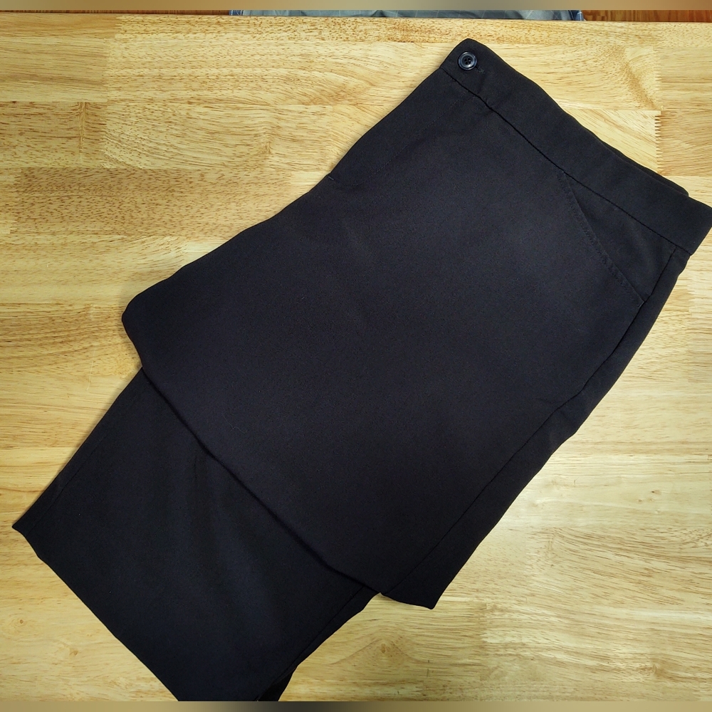 Black crop pants, sz. 16, EUC